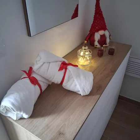A Casa Di Lucia-appartamento Deluxe Bed & Breakfast 3*