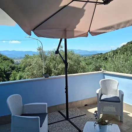 Bed & Breakfast A Casa Di Lucia-appartamento Deluxe 3*